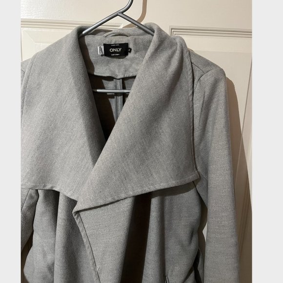 Grey Peacoat - Picture 2 of 3